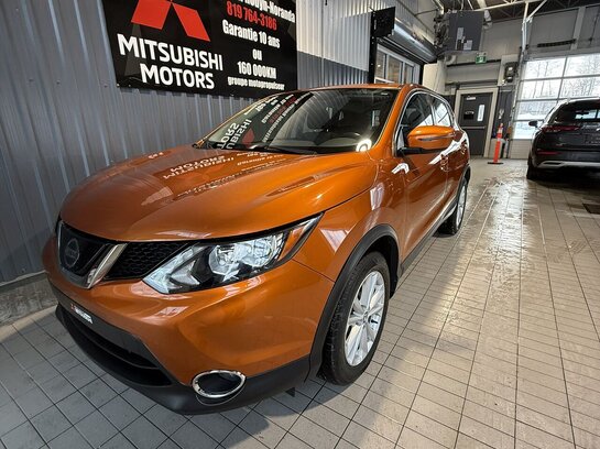 Nissan Qashqai S TI CVT 2019 Orange
