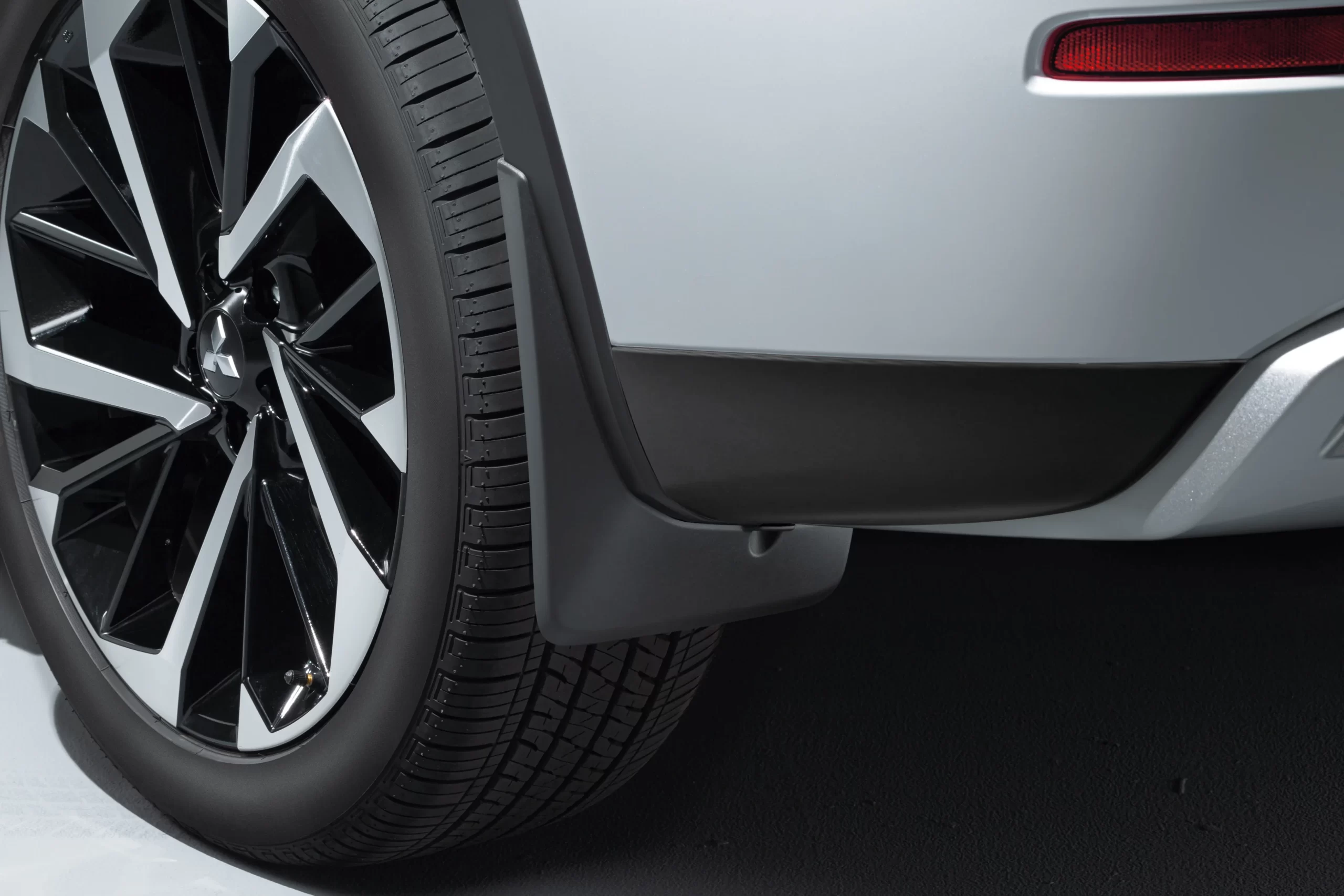 MUDGUARDS - REAR - BLACK